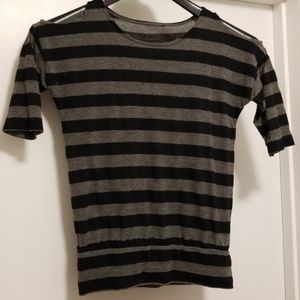 Girls, off the shoulder long sleeve tshirt